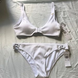 Roxy bikini large